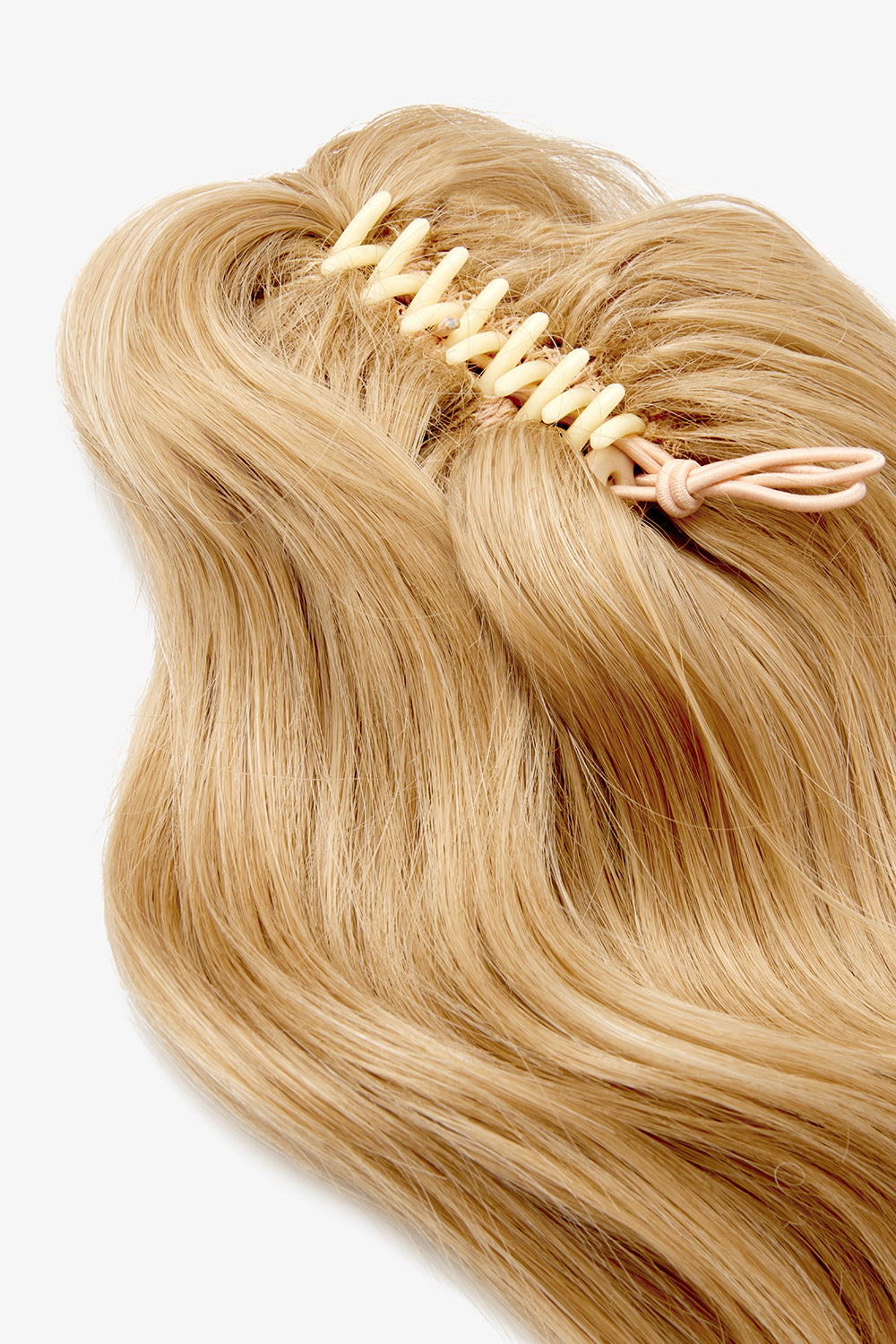 Brushed Out Wave 16" Claw Clip Pony - BLONDES | GOLDEN BLONDE #1